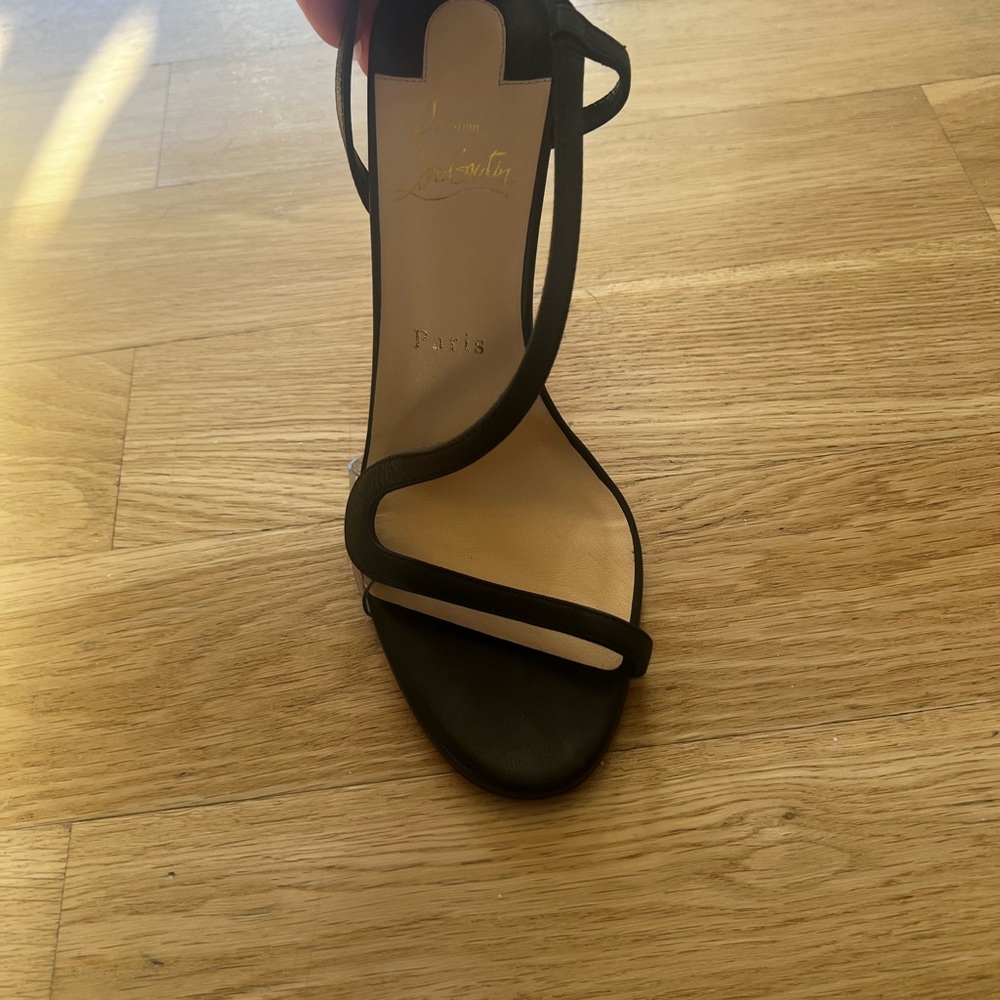 Brand NEW Louboutin size 7